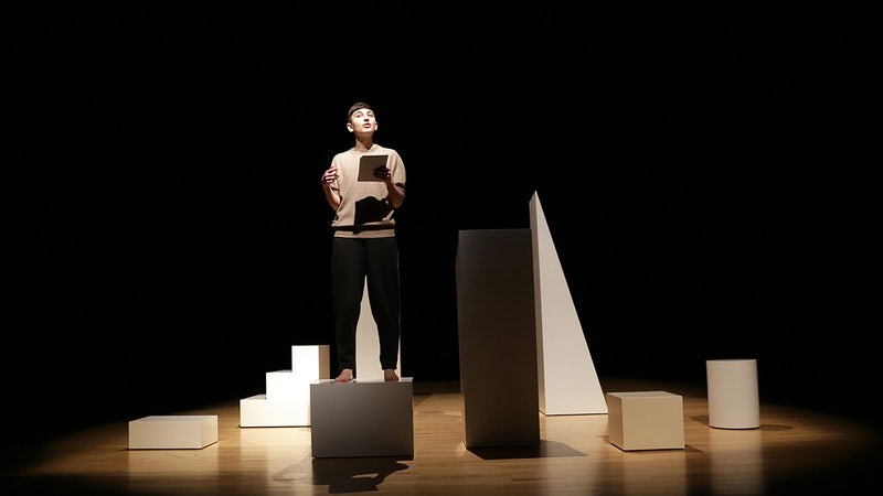 object-lessons-thinking-gender-variance-through-minimalist-sculpture
