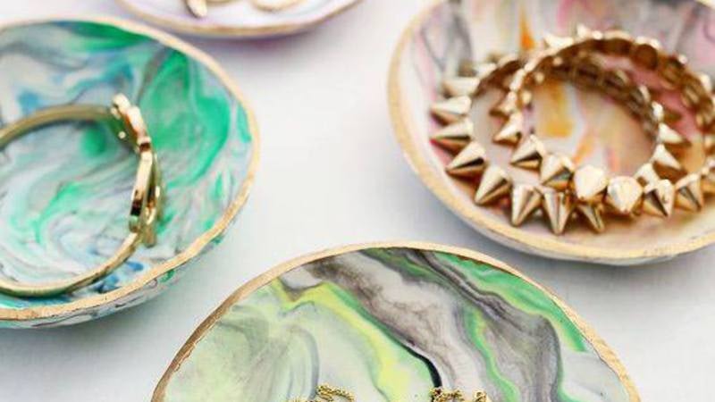one-night-one-craft-marbleized-gifts