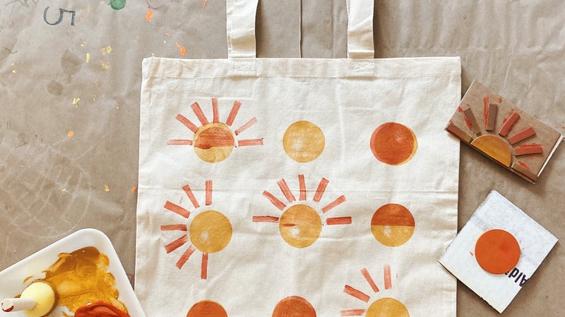 young-adult-lab-diy-tote-bags